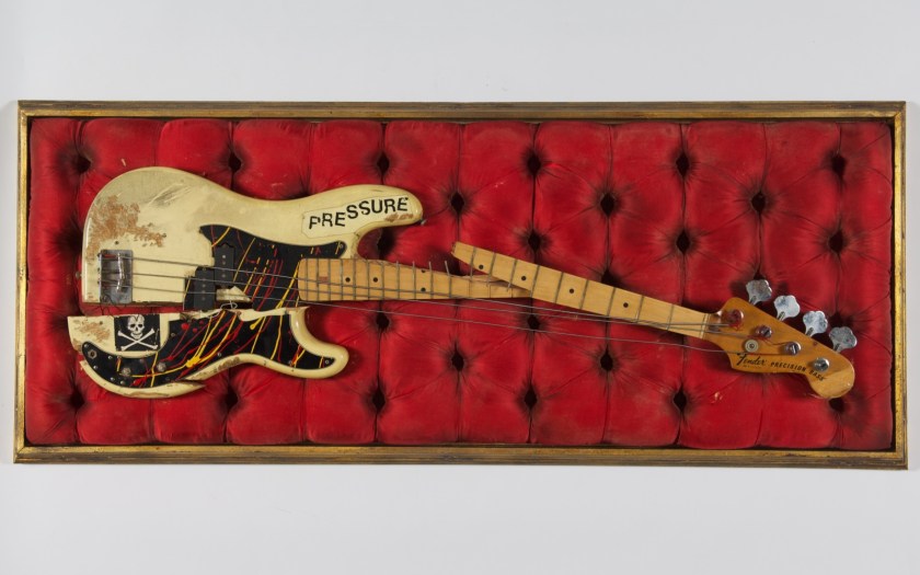 Paul_Simonons_broken_bass_guitar_c_The_Clash_archive_Cropped.jpg